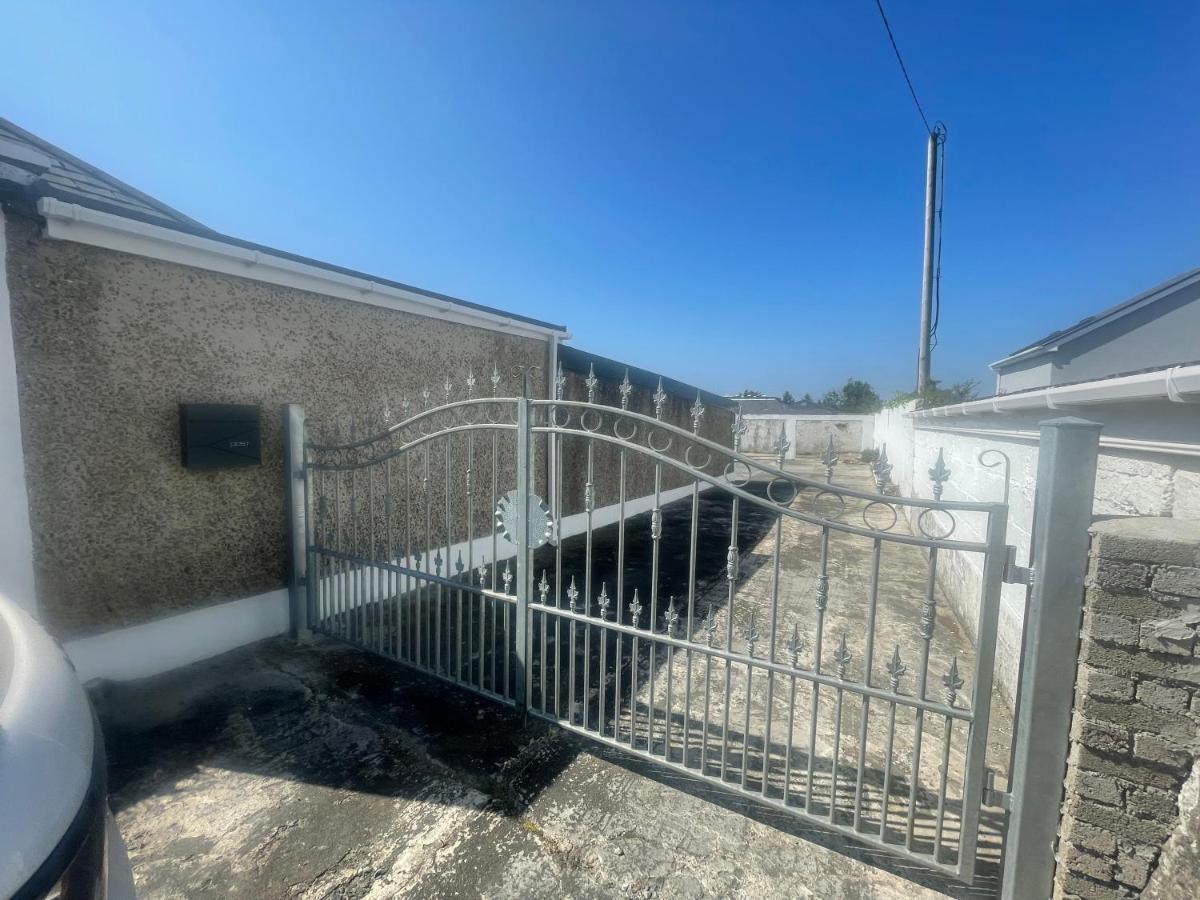 Mcbride'S Bungalow, Chapel Road Dungloe Donegal Town Luaran gambar